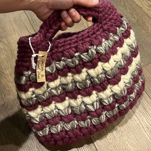 Knitted handbag